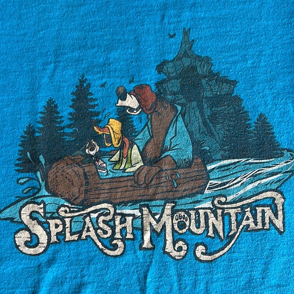 (M) Walt Disney Parks Sash Mountain Official Tee Rare Hard to Find Retro Ride - Picture 2 of 4